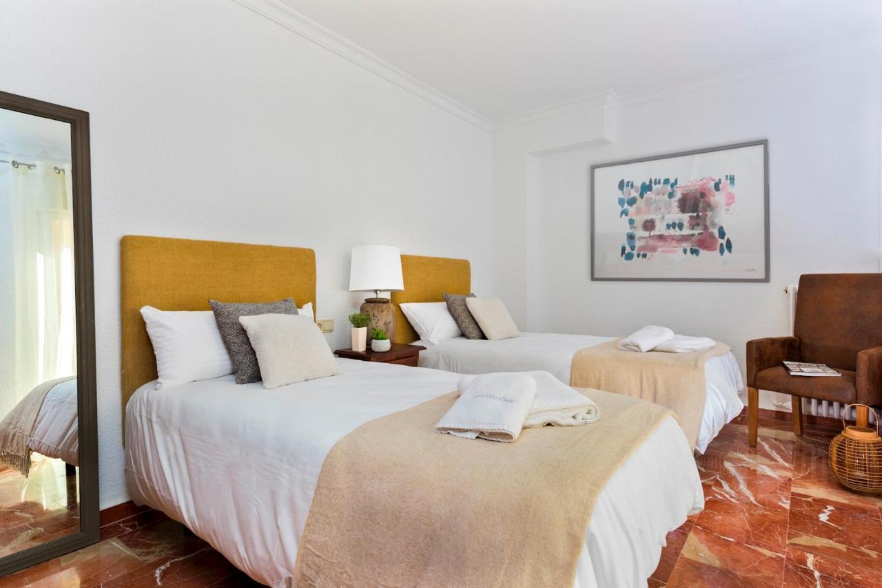 Apartamento Genteel ático Gran Capitán Granada
