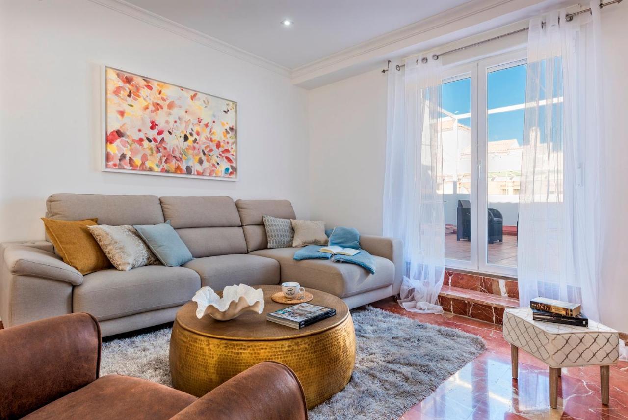 Genteel ático Gran Capitán Apartamento Granada