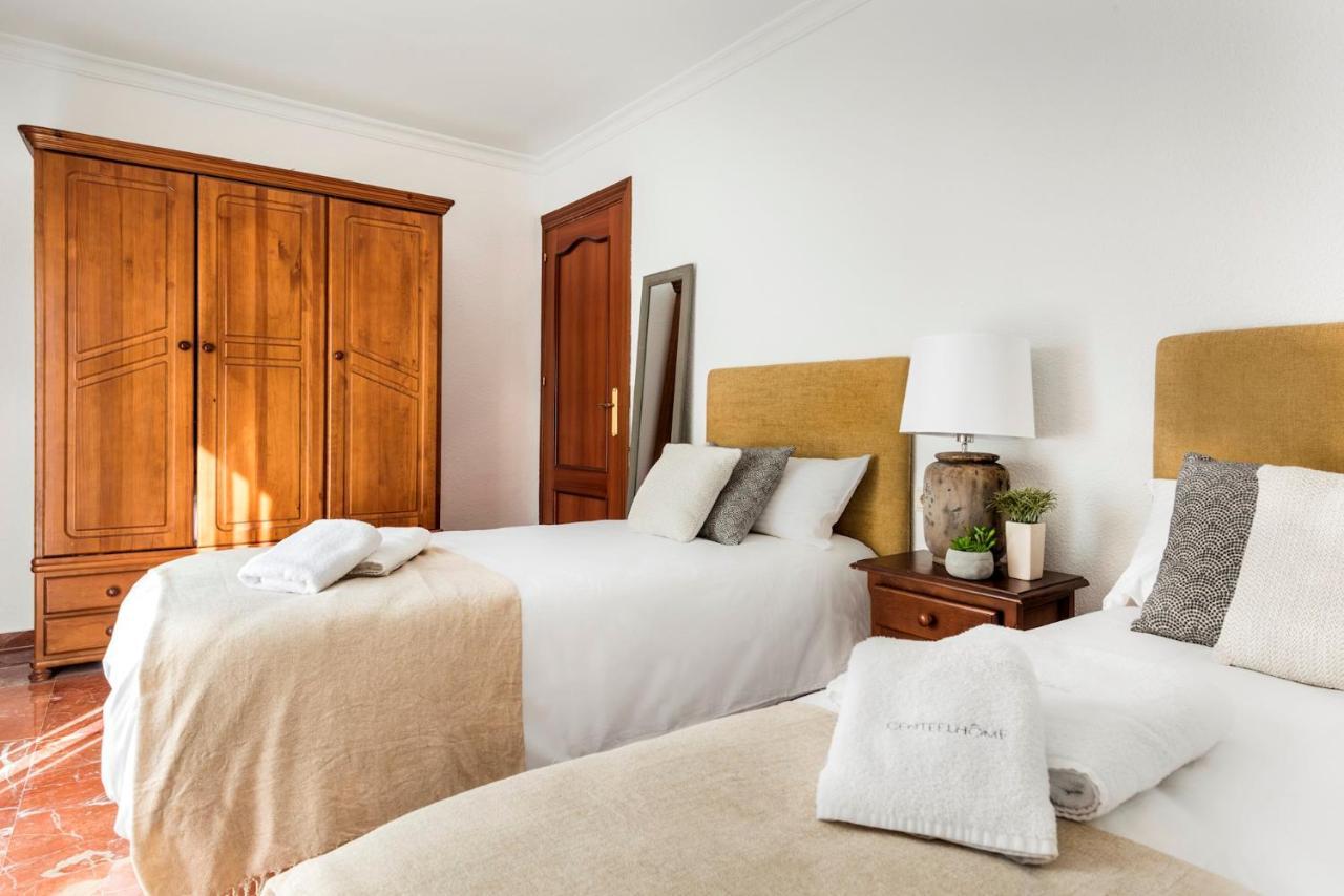 Genteel Atico Gran Capitan Appartement