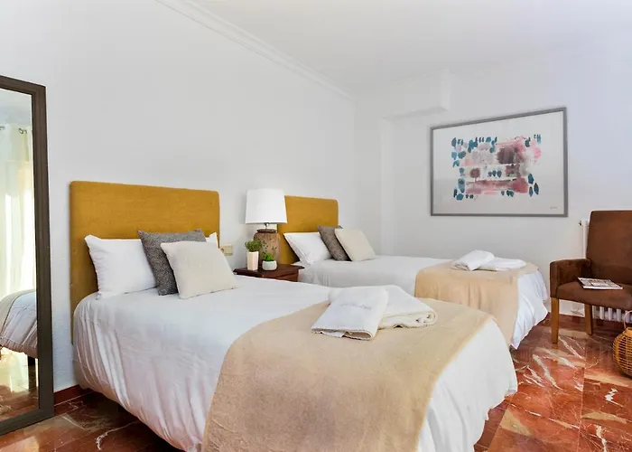 Genteel Home Atico Gran Capitan